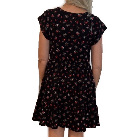 Black tshirt tiered bottom dress large 13-15 - Picture 2 of 4